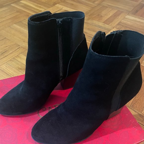 EUC Carlos by Carlos Santana Encore Chelsea Bootie - Picture 7 of 11